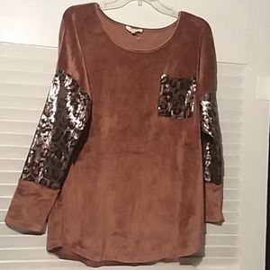 NWoT☆ Entro Blouse